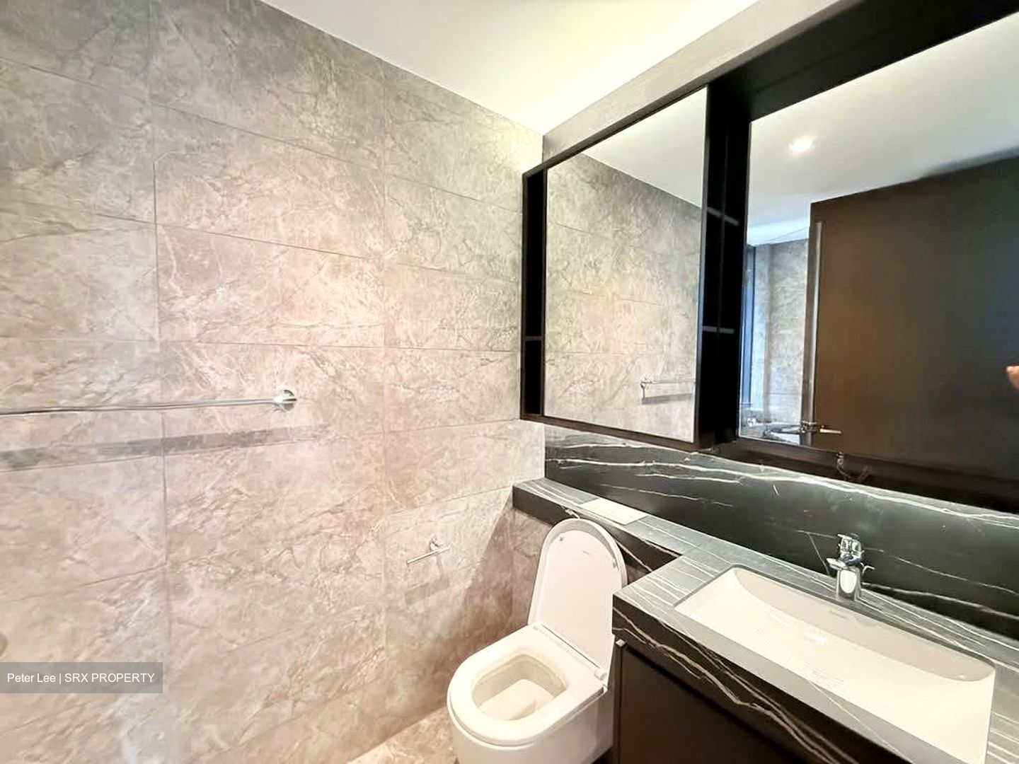 Hyll On Holland (D10), Condominium #578459841